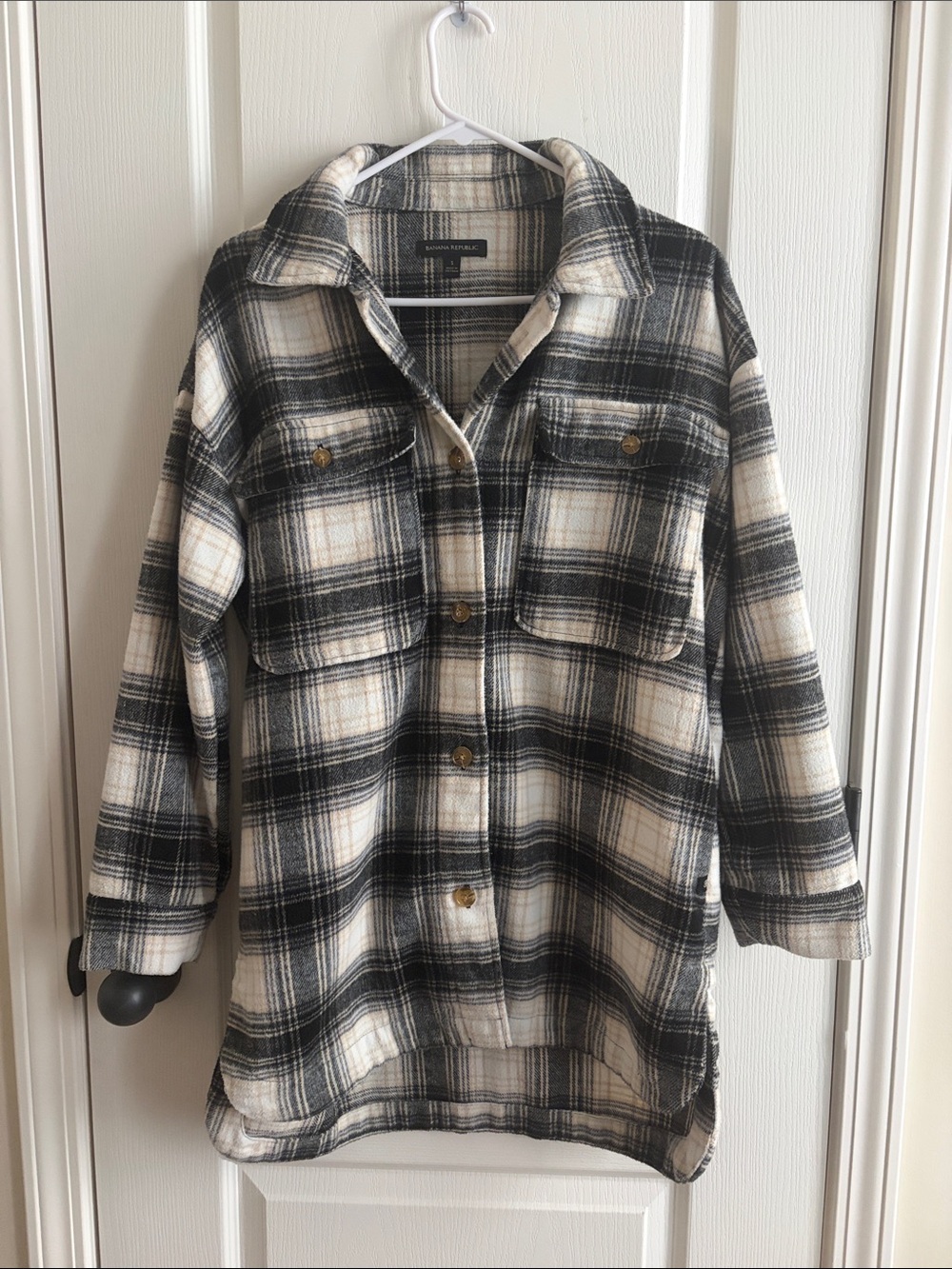 Banana Republic Black & White Plaid Shacket with Pockets Small - oversized fit